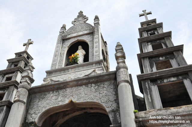 Nhà thờ đá Phát Diệm  - Ninh Bình 03